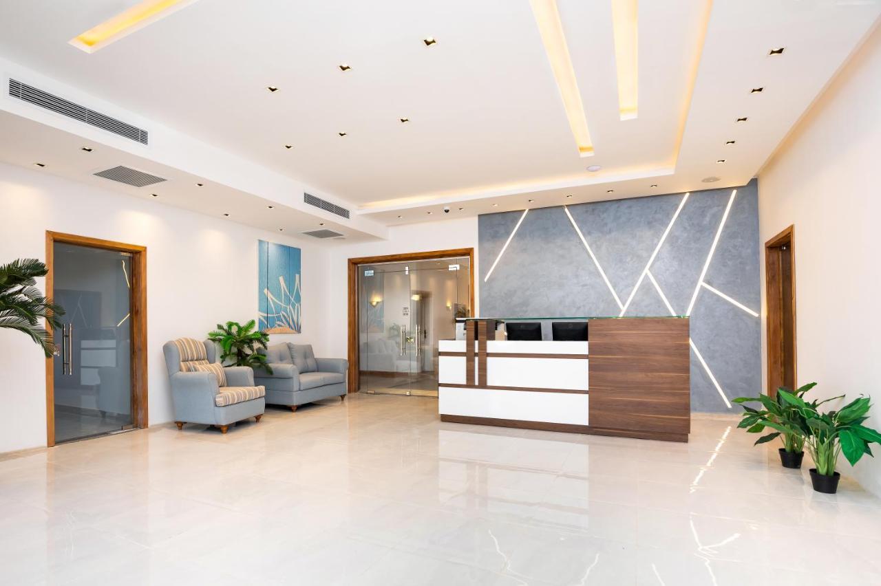 Golden Lake Marina Hotel 阿莱曼 外观 照片